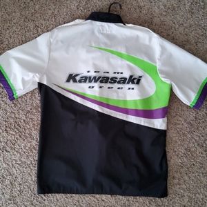Kawasaki button up